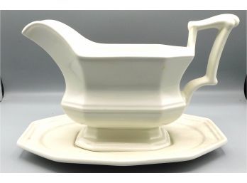 Red Cliff Ironstone - Large White  Ceramic Gravy Boat