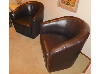 Fabulous Natuzzi Editions Giada Swivel Accent Chair In DENVER -Protecta-Dark Taupe Leather Upholstery
