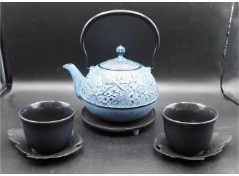 Teavana The Finest Japanese Cast Iron Tea Pot With Ceramic Tea Cups & Saucers