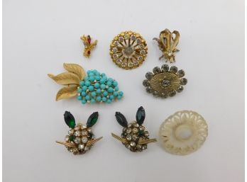 Lot Of Gold Tone Brooch Pins - Lot Of Eight Pins