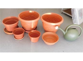 Assorted Lot Of Plastic Planters And Water Pitcher, 7 Piece Lot