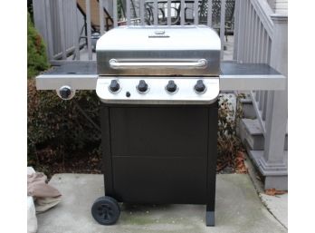 Char-Broil Performance Propane BBQ With Side Burner & Cover