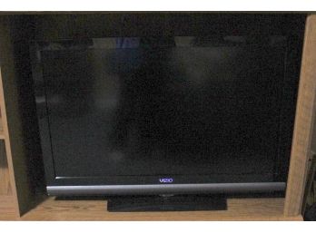 VIZO 40' Flatscreen TV