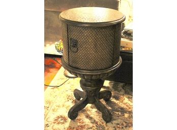 Round Pedestal End Table With Storage