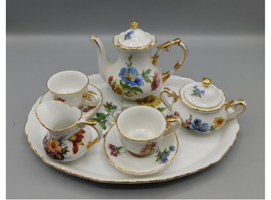 Vintage Delton Fine Porcelain Floral Pattern Mini Tea Set