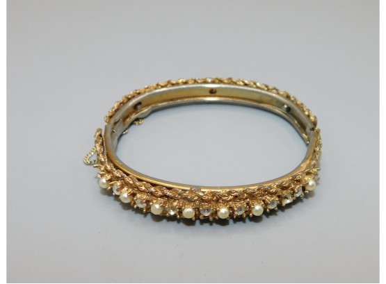 Gold Tone Bracelet With Cubic Zirconia Stones