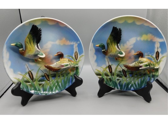 Vintage Pair Of Lefton 3D Ducks Scene Collector Plates