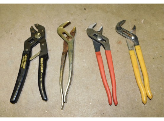 Assorted Lot Of Adjustable Wrenches