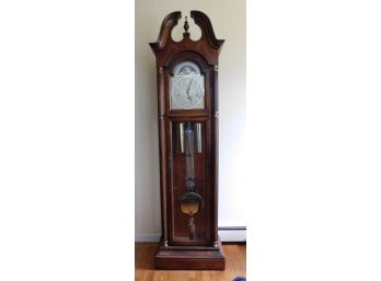 Lovely Howard Miller Grandfather Clock With Key