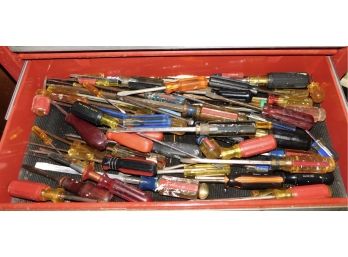 Assorted Lot Of Screwdrivers