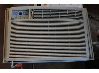 Frigidaire 12,000 BTU Air Conditioner