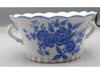 Andrea By Sadek - Handpainted Blue And White Porcelain Sugar Bowl