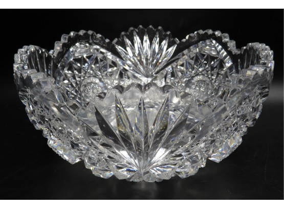 Stylish Intricate Cut Glass Crystal Accent Bowl