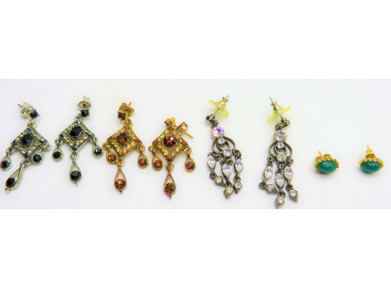 Lovely Assorted Set Of 4 Pairs Of Earrings