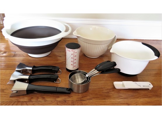 Assorted Kitchen Measuring Utensils & Bowls