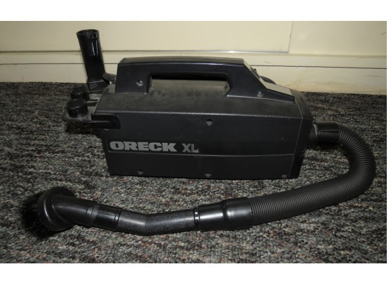 Oreck XL BB870-AD Compact Handheld Canister Vacuum - BLK W/ Attachments