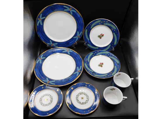 Chase 'sylcan Nocturne' China Set Decorated With 24Kt Gold, 1994 Lynn Chase Designs, Service For 2