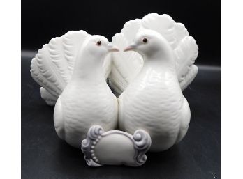 Lladro 'doves' Hand Made In Spain #DA15A