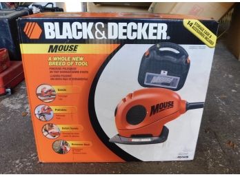 Black & Decker Mouse Sander/polisher Kit With Box