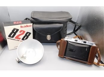 Vintage Yoigleander Bessa 2 With Kodak Leather Case #HP120 & Kako 828 Sparkler Strobe With Black Carry Case