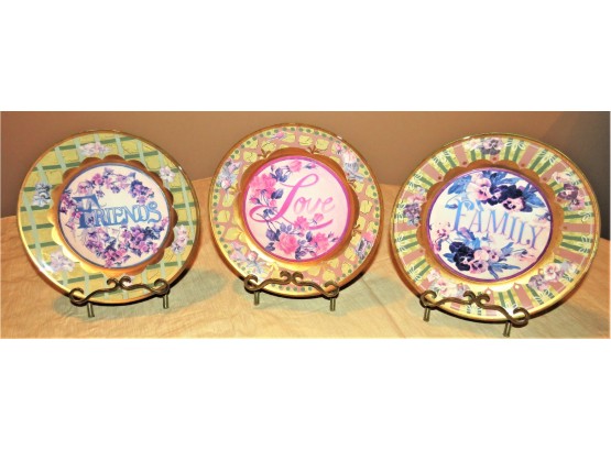 Decorative Glass Plates With Plate Stands - 'Love' 'friends' 'Family' (set Of 3)