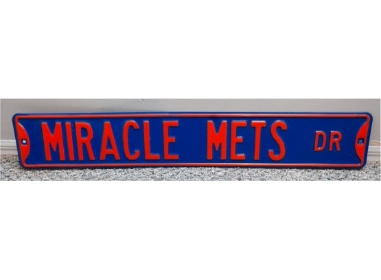 Metal Miracle Mets Dr. Sign - Home Decor