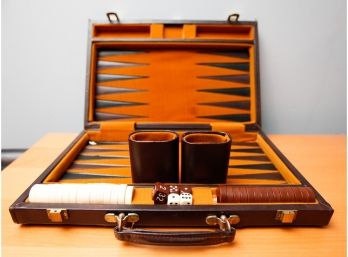 Vintage Backgammon Complete Set - Roberts -SF