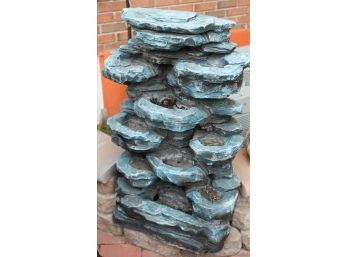 Large Plastic Fountain - Tested