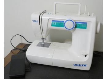 White Sewing Machine - Cleveland Ohio Quality 1876
