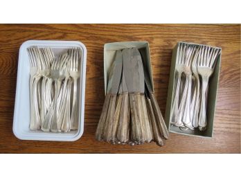 Lot Of Antique Silverware - 59 Forks - 27 Knives - Oneida LTD - WM.A Rogers Hotel Plate - Stainless