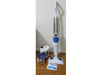 Bissell Wet Vac W/ Cleaner & Mop Pads