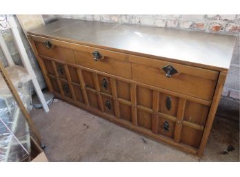 Vintage Solid Wooden 9 Drawer Dresser