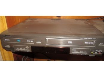 Go Video Sonic Blue DVR4400 DVD VCR Recorder Combo Player - NO REMOTE CONTROL