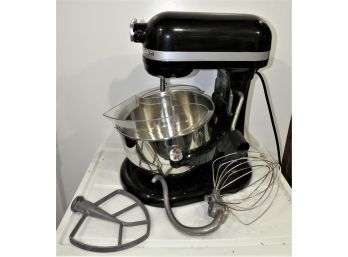Kitchen Aid PRO 600 Series 6  Model #KP26M1XOB Mixer