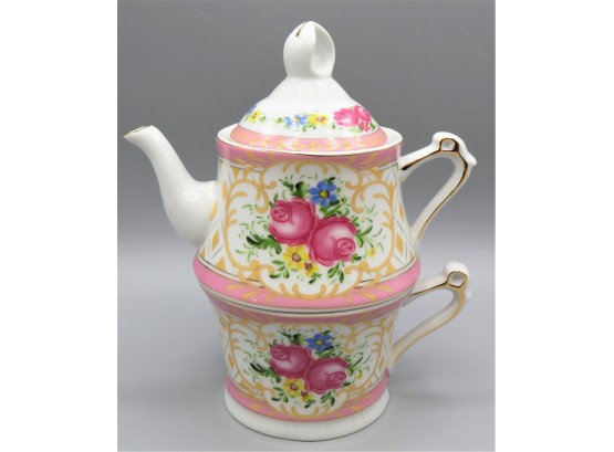 Royal Scotland Stacking Floral Teapot & Teacup Set