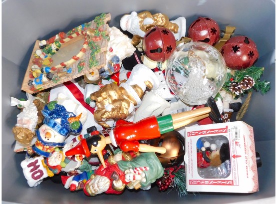 Assorted Lot Of Christmas Decor & Tree Ornaments