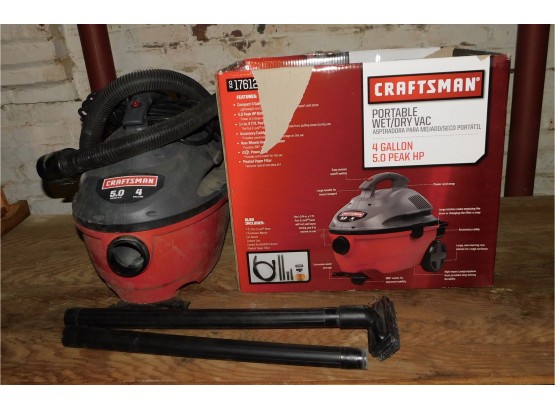 Craftsman Portable Wet/dry Vac 5HP - 4 Gallon With Hose