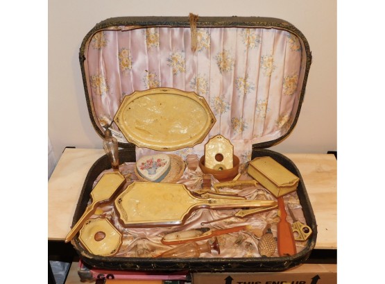 Antique Celluloid Bakelite Vanity Travel Case With Assorted Accessories