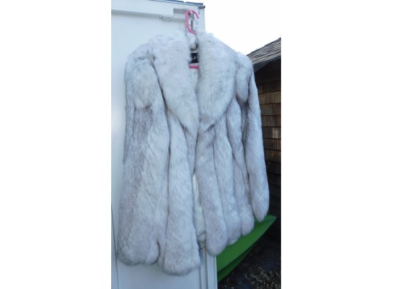 Lovely Adolfo Superb Quality Ranched Silver Fox Fur Coat  M/l