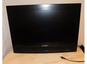 Sylvania 2006 26 INCH LCD Color TV Model 6626LG - Remote Not Included