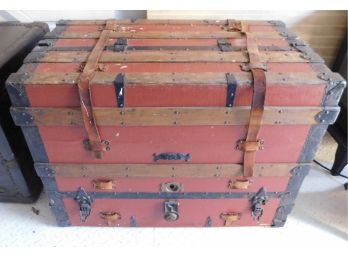 Antique M.M Secor Trunk Company Wood Leather Strap Storage Trunk