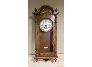 Lovely Howard Miller West Minister Chime Clock #612.462 - Key Not Included