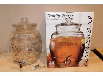 Family Recipe 2.2 Gallon Glass Beverage Dispenser With Box