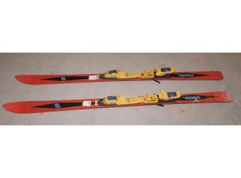 Pair Of Duster K2 ESS Skis
