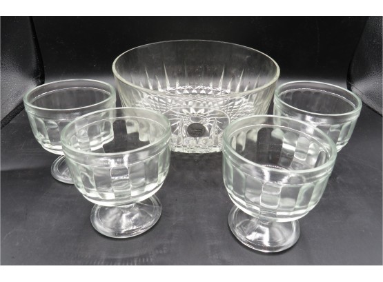 Nanco Cut Glass Bowl With (4) Glasses