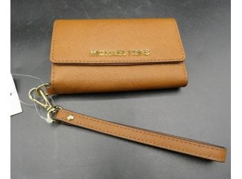 New With Tag Michael Kors Tan Leather Luggage Wristlet -