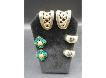 3 Pairs Of Vintage Clip On Earrings - Collectables