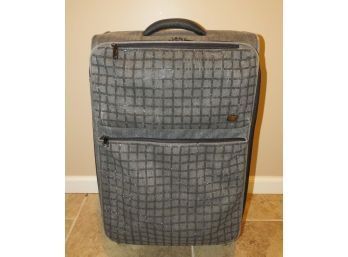It Luggage Gray Suitcase With 4 Wheels