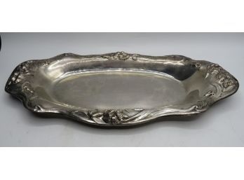 The Middle Town Plate Co. Silver Plated Oval Tray