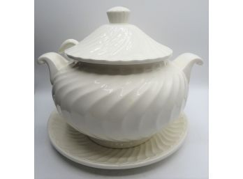 Soup Tureen With Lid, Plate And Serving Ladle